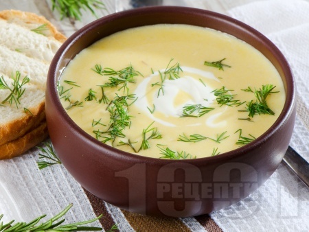 Крем супа от тиквички със сметана и кисело мляко - снимка на рецептата